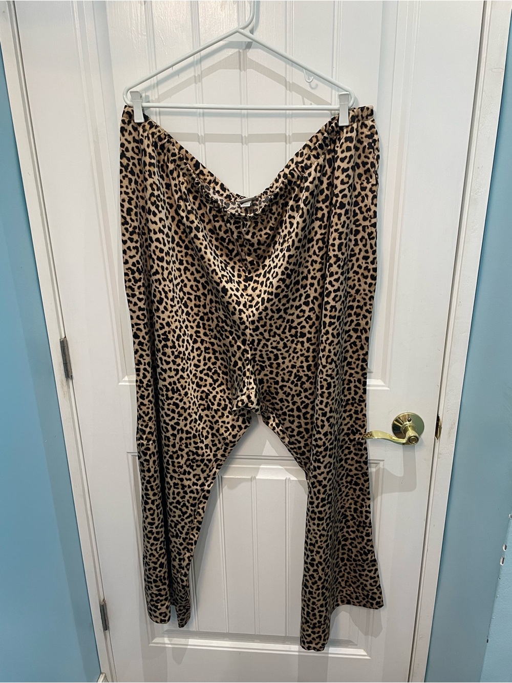 Plus a new day Leopard Print Wide-Leg Pants in Taupe and Black